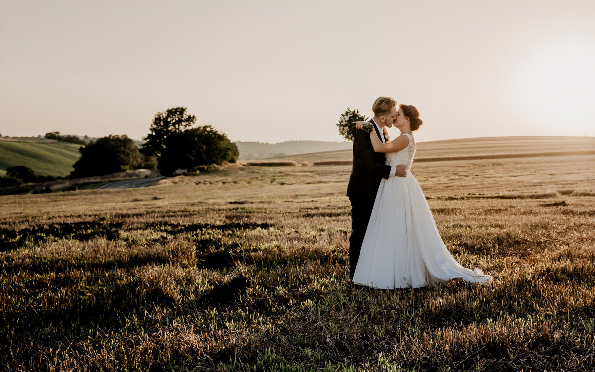 Blog post make the wedding perfect with great photos